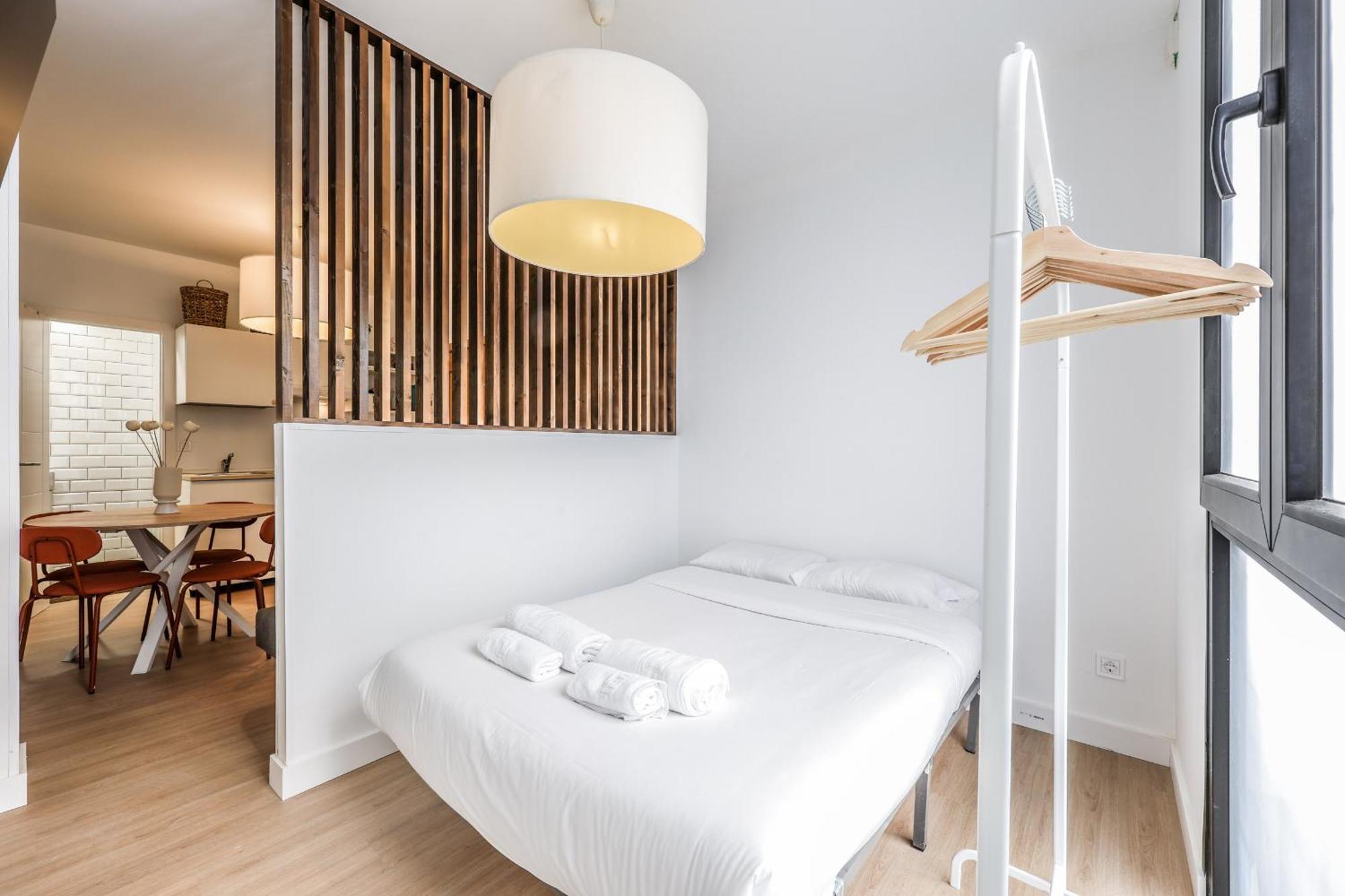 Pequeno Apartamento Reformado En Tirso De Molina Alquiler Temporal Madrid Exterior photo